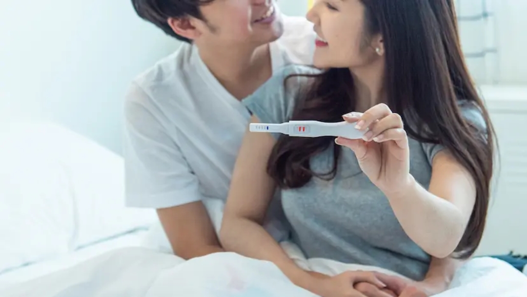 Frozen Embryo Transfer dalam Siklus Hormone Replacement Therapy: Tantangan Implantasi dan Dukungan Progesteron Subkutan
