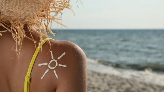 Perlindungan Kulit Selama Beraktivitas di Luar Ruangan